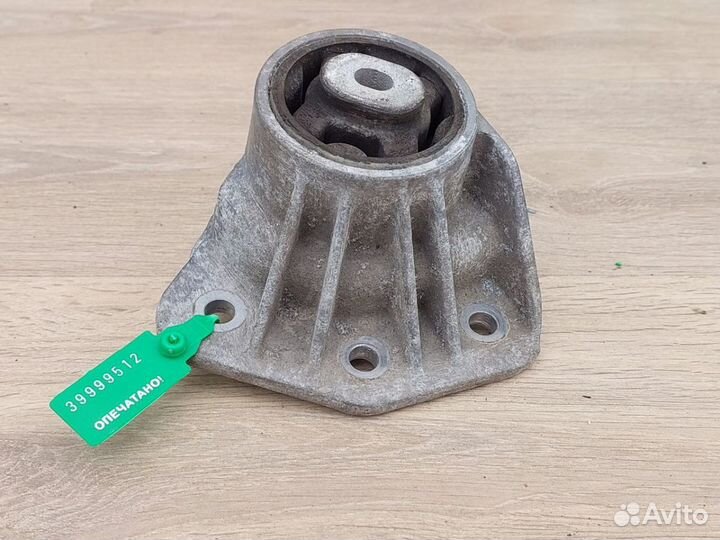 Audi a8 d3 опора редуктора задняя левая