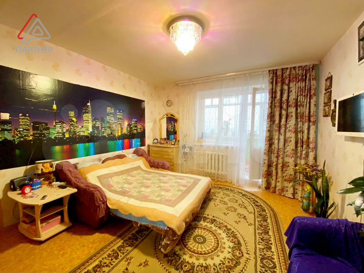 2-к. квартира, 58 м², 8/10 эт.