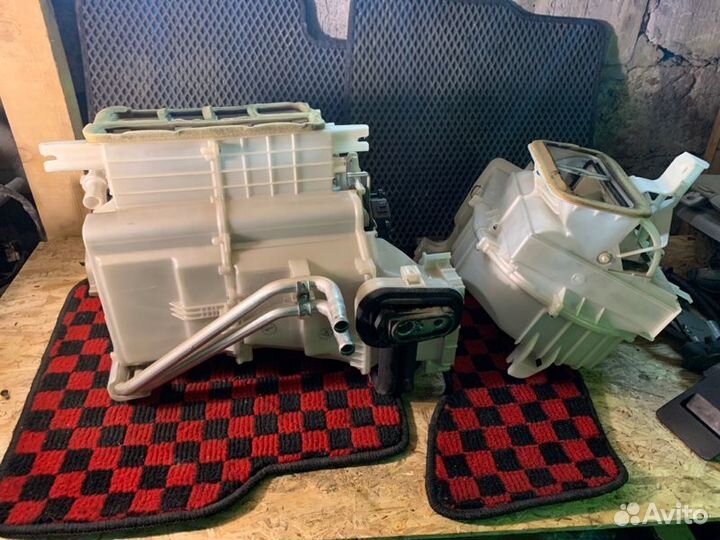 Печка в сборе Subaru Legacy BP5 EJ20X 2005