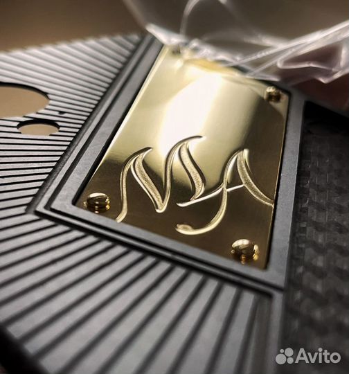 Лазерная гравировка на металле