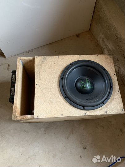 Сабвуфер Machete