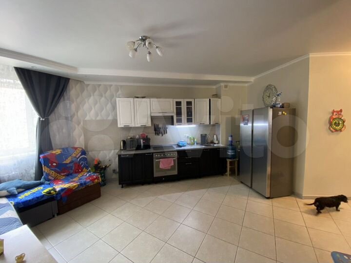 2-к. квартира, 77 м², 5/14 эт.