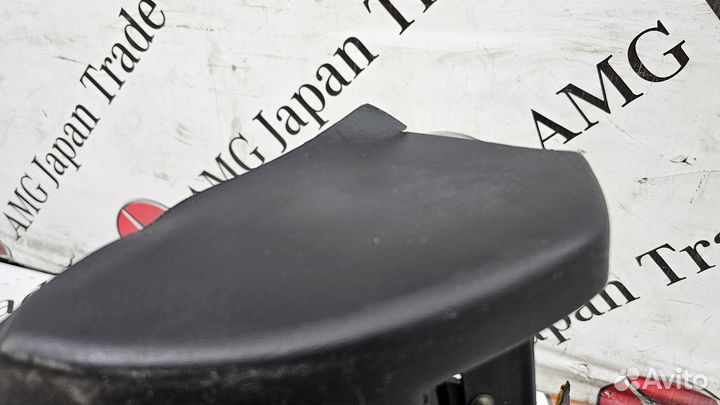 Накладка под рулем Mercedes-Benz E-Class W124