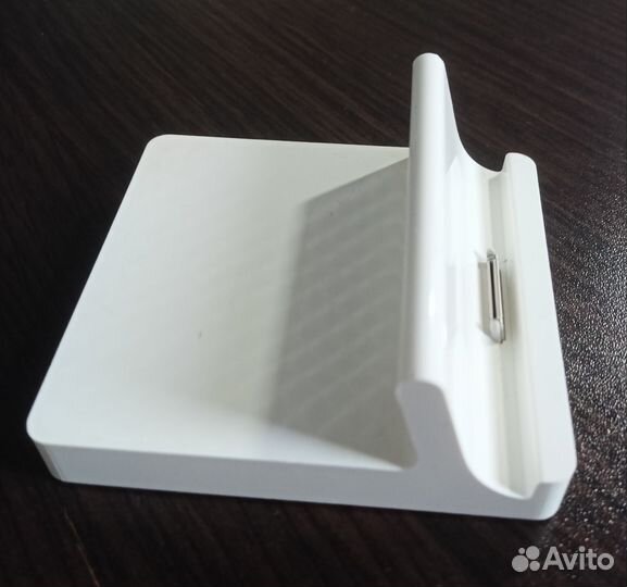Apple док станция 30pin + RCA кабель