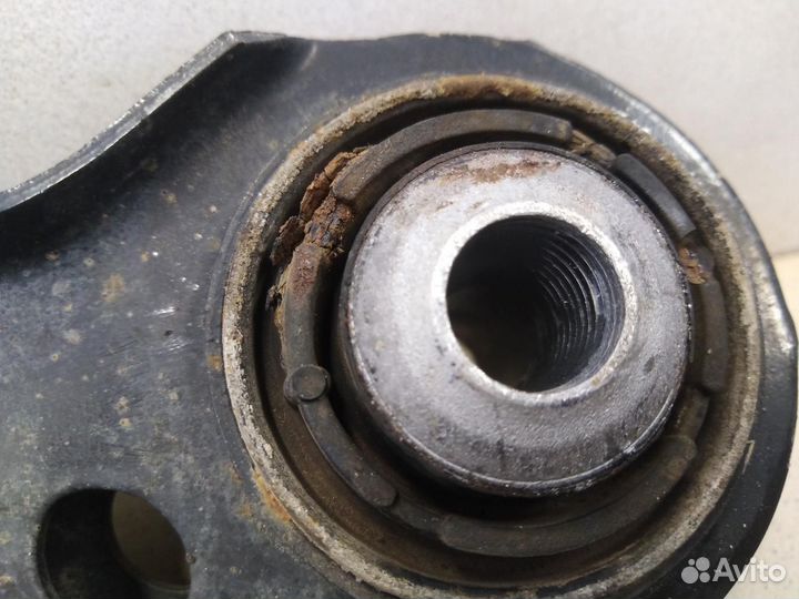 Рычаг задний верхний X1 E84 2009