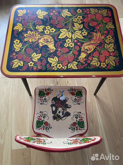 Детский стол и стул