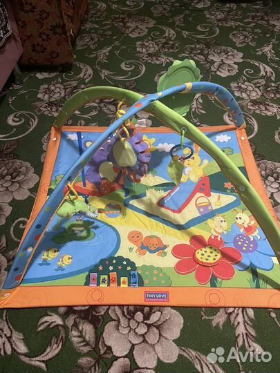 Развивающий коврик tiny love солнечная полянка