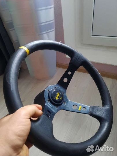 Спортивный руль OMP