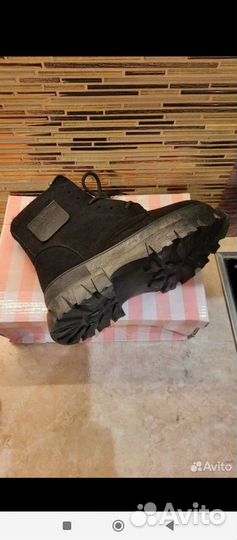 Ботинки зима новые на меху