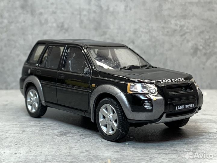 Коллекционная модель Land Rover Freelander 1:43