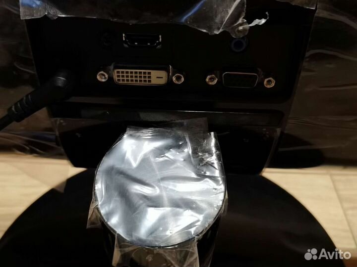 Монитор LG ips236v-PN