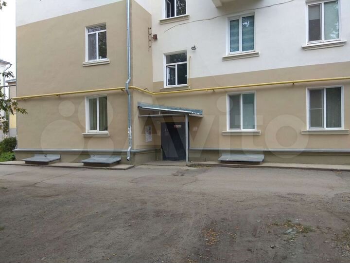 2-к. квартира, 46,6 м², 1/3 эт.
