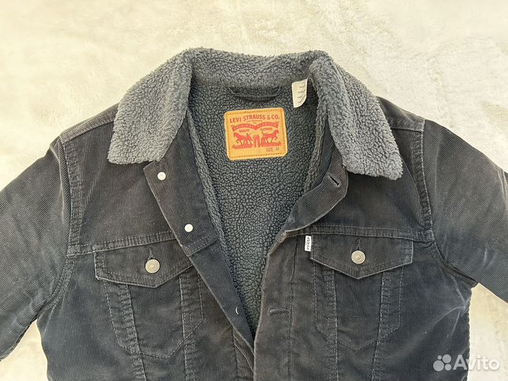 Вельветовая куртка levis шерпа