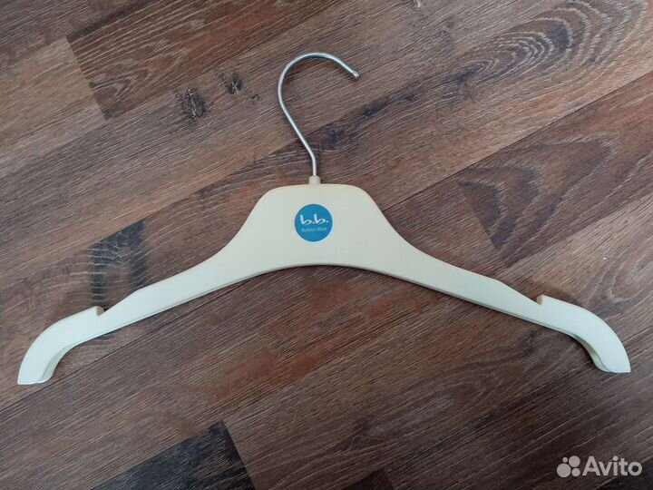 Плечики детские и подростковые