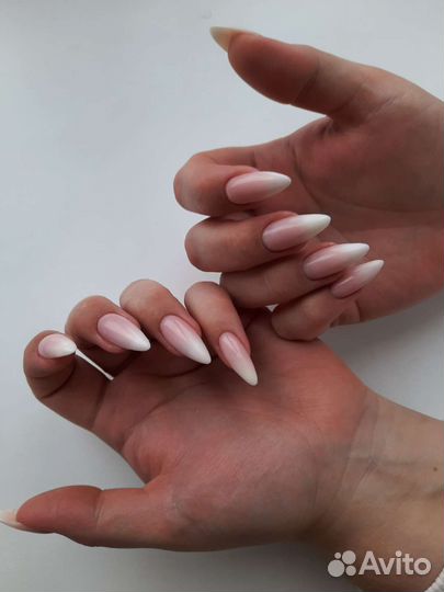 Маникюр,педикюр,наращивание Центр