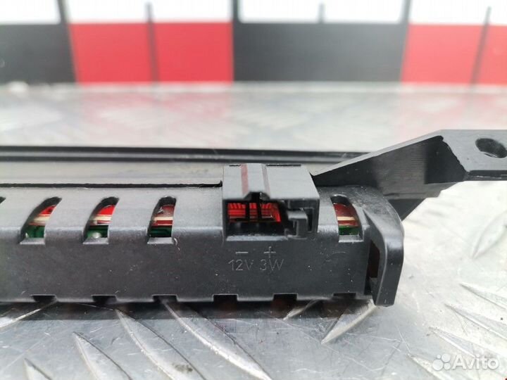 Стоп-сигнал seat Alhambra рест. 2004 5L0945097