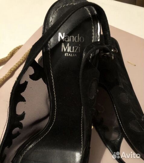 Босоножки бренда Nando Muzi