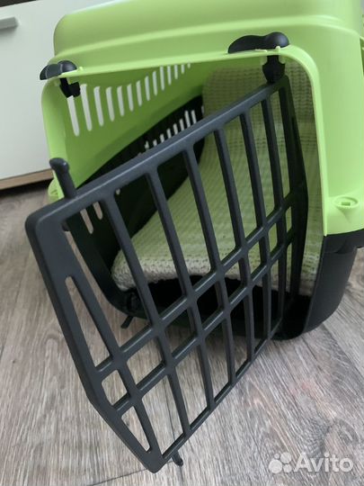 Переноска для животных пластиковая (дефект )