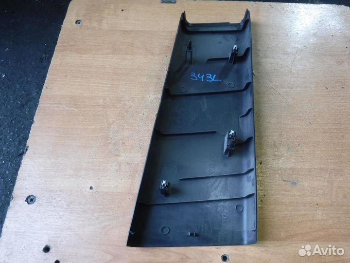 Обшивка стойки средней Ford Fusion