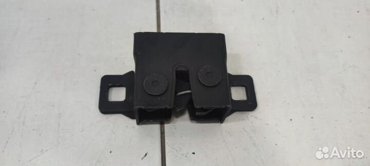 Замок капота Land Rover Discovery Sport I (2014—2019)