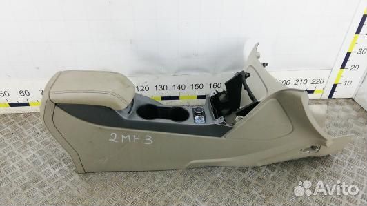 Подлокотник центральный ford escape 3 (2MF03IX01)