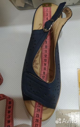 Новые босоножки