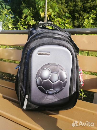 Рюкзак школьный для мальчика новый