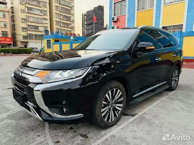 Mitsubishi Outlander 2.4 CVT, 2021, 31 000 км