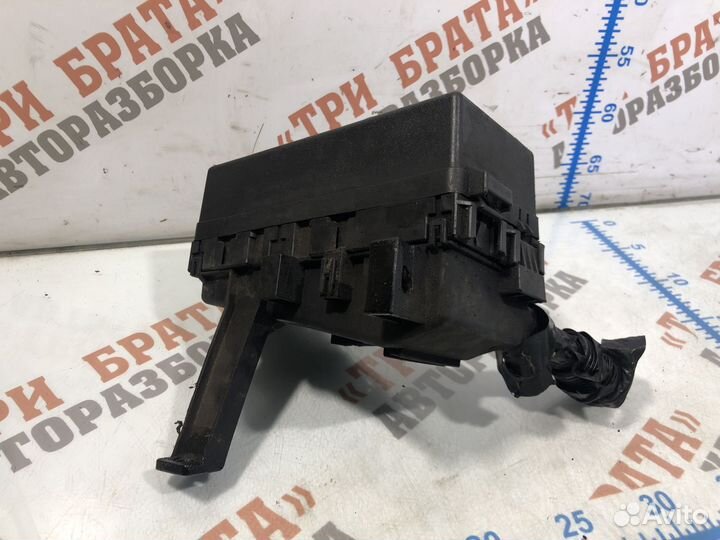 Ниссан Патфайндер Блок предохранителей