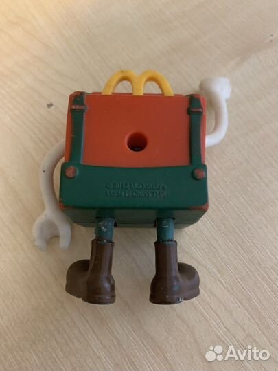 Фигурка McDonald's 2012 года