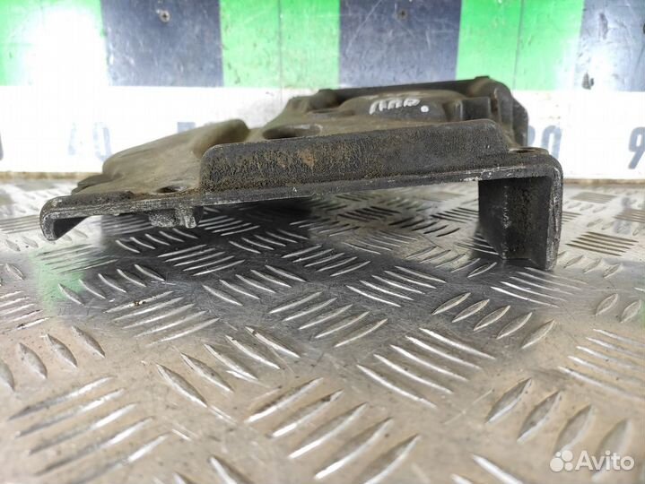 Крышка ремня грм Renault Clio 1998-2008