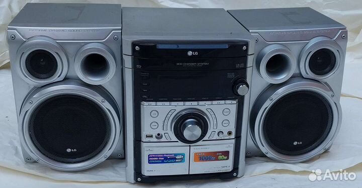 Музыкальный центр LG