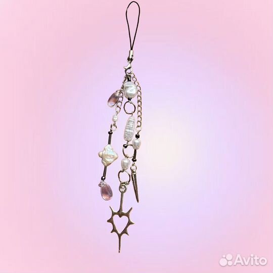 Брелки y2k на телефон ручная работа