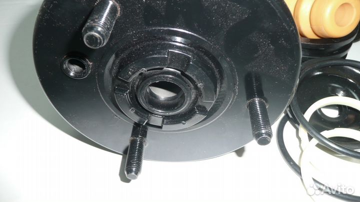 Пневмобаллон Лэнд Ровер Дискавери 3, RNB501250