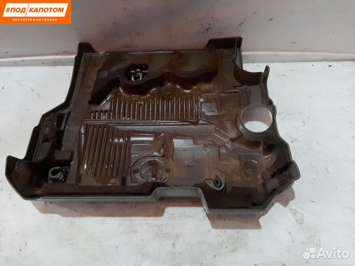 Декоративная крышка двигателя Toyota Camry