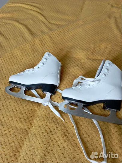 Коньки детские