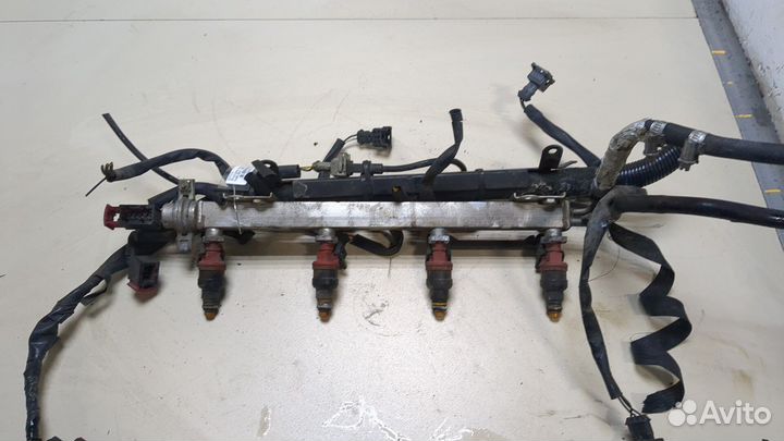 Форсунка топливная Saab 900