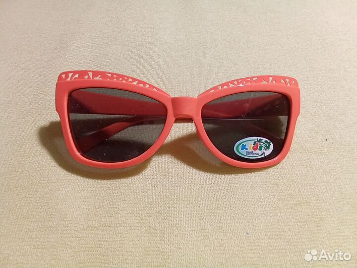 Очки солнцезащитные детские