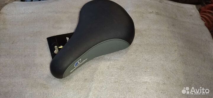 Седло для велосипеда BMX новое