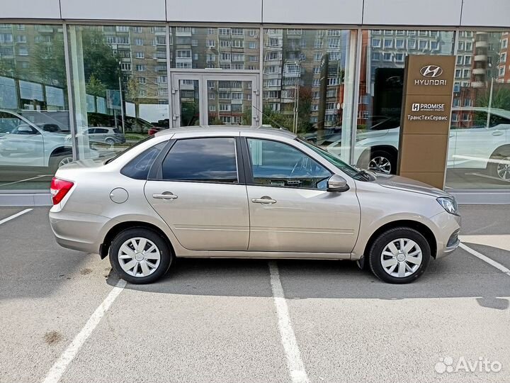LADA Granta 1.6 МТ, 2022, 7 800 км