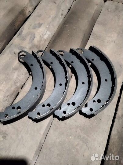 Тормозные колодки УАЗ