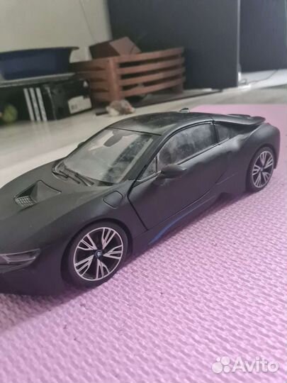 Машинка на пульте BMW