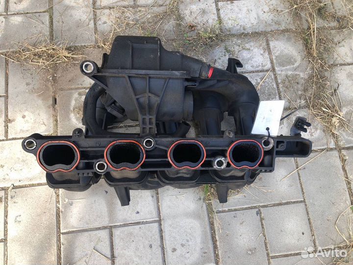 Коллектор впускной Ford Focus 2 1.6 2007