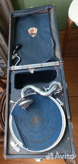 Патефон завод Молот