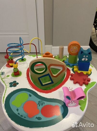 Развивающий стол