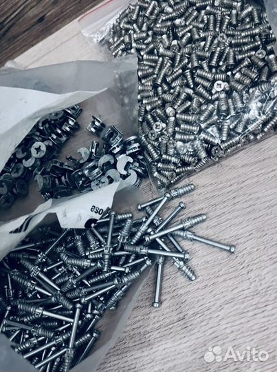 Мебельная фурнитура (остатки)