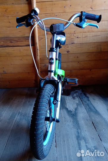 Велосипед детский 12 royal baby buttons alloy