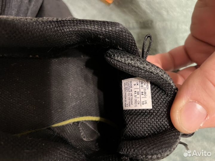 Кроссовки asics 28см
