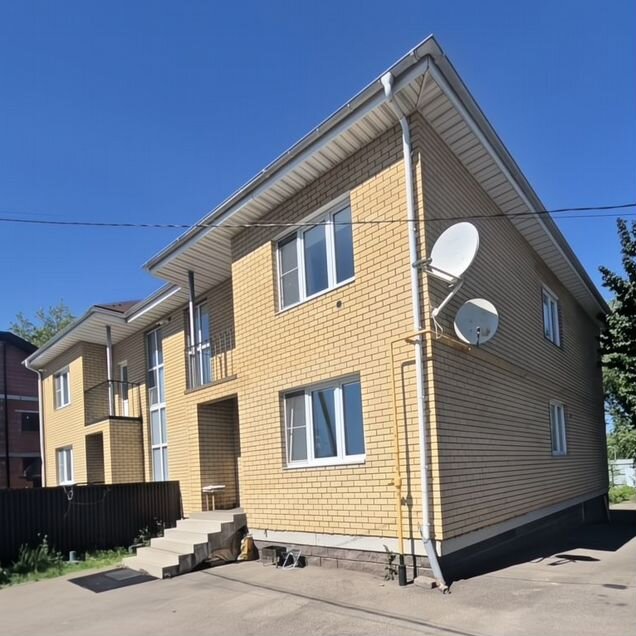 Дом 270 м² на участке 5,4 сот.