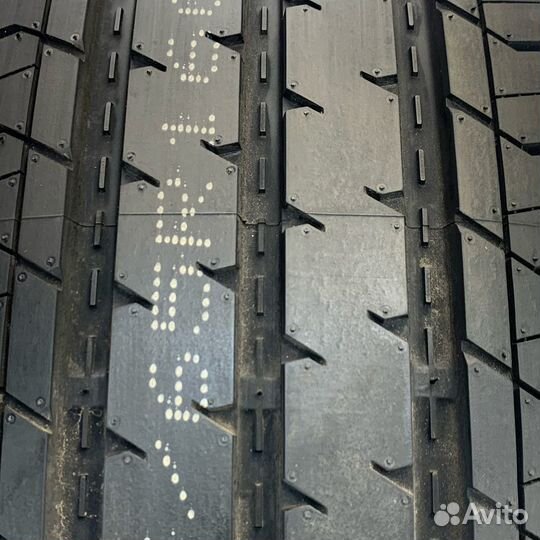 Triangle Connex Van TV701 225/70 R15 S